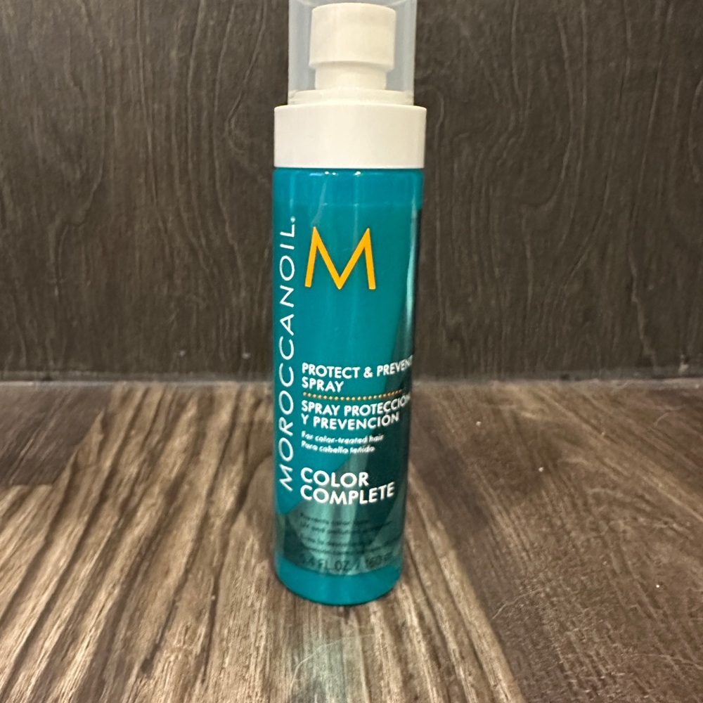 Moroccanoil Color Care Spray in Teal